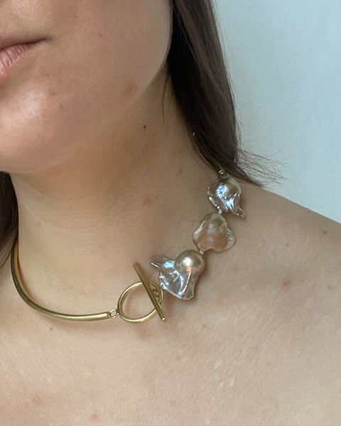Gemini Collar in Brass and Baroque Pearl